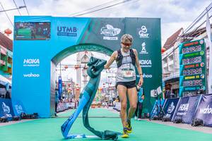 BIB: 501, 140, 120, 100, 083929, 3098
                            <button type="button" onclick="openModal(21763181)" class="btn btn-primary btn-sm float-right btn-popup" data-toggle="modal" data-target=".modal-high-quality">
                        <i class="fas fa-shopping-cart"></i> Add to Cart
                    </button>
                                            <button type="button" onclick="isThisMe(21763181, true)" class="btn btn-success btn-sm float-right btn-popup btn-isme hidden" data-toggle="tooltip" data-placement="bottom" title="นี่คือรูปของคุณใช่ไหม คลิกที่นี่เพื่อเอาเข้าอัลบั้ม">
                        <i class="fas fa-plus"></i> Add to album
                    </button>
                    <button type="button" onclick="isThisMe(21763181, false)" class="btn btn-warning btn-sm float-right btn-popup btn-isnotme hidden">
                        <i class="fas fa-ban"></i> Remove from album
                    </button>